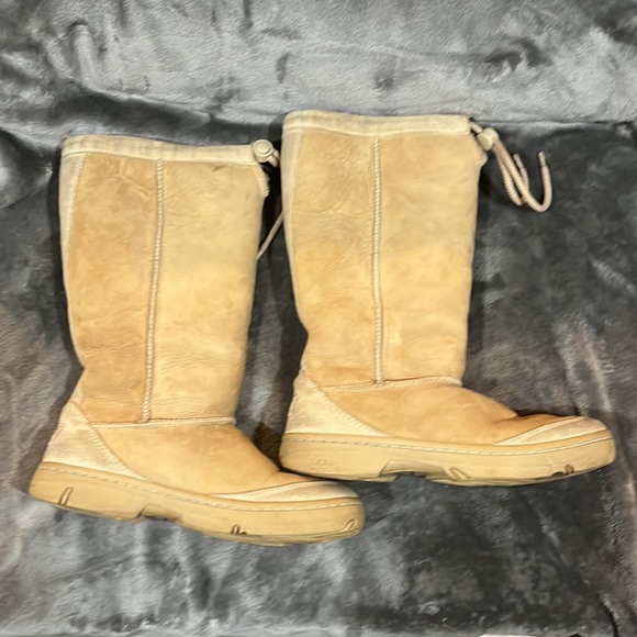 UGG Ultimate Tall Boots WMNS Sz 7 # 5250 GUC Tan - Picture 2 of 9